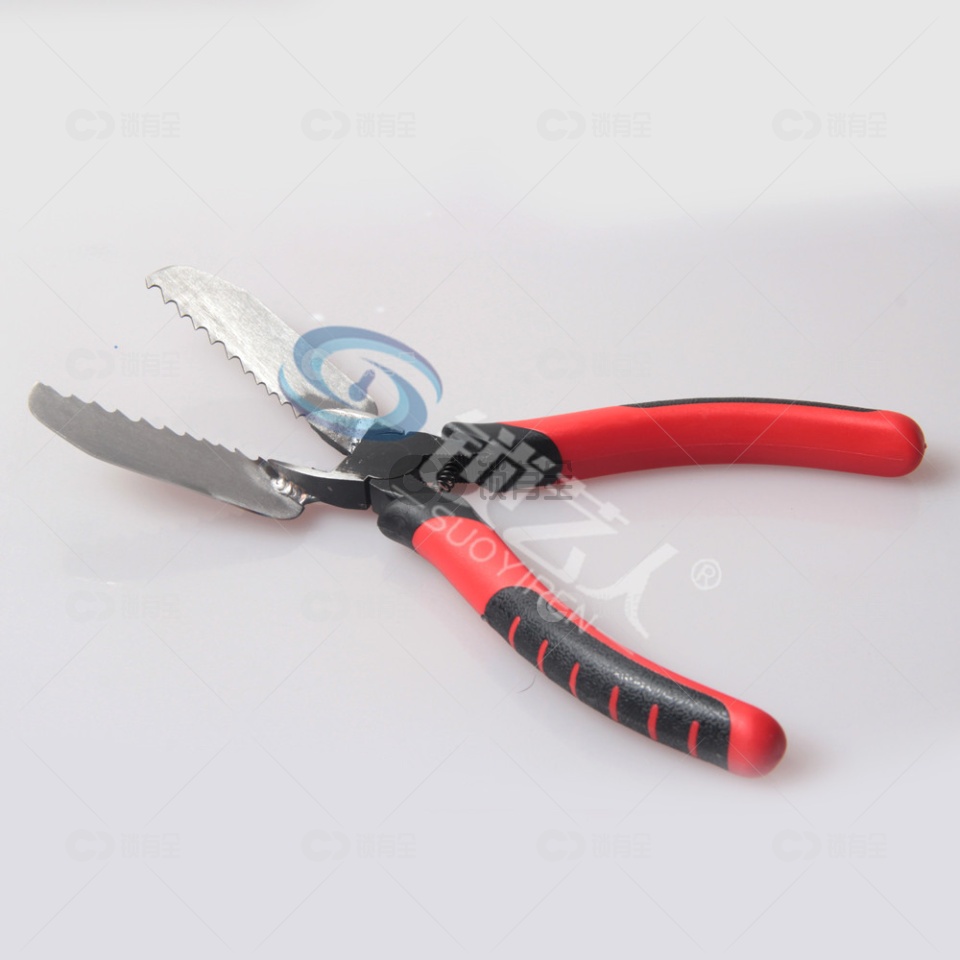 精制拆面板钳，手感好，受力均匀。